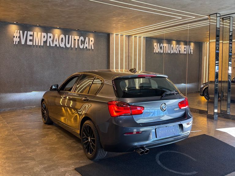 BMW 120i Active Flex