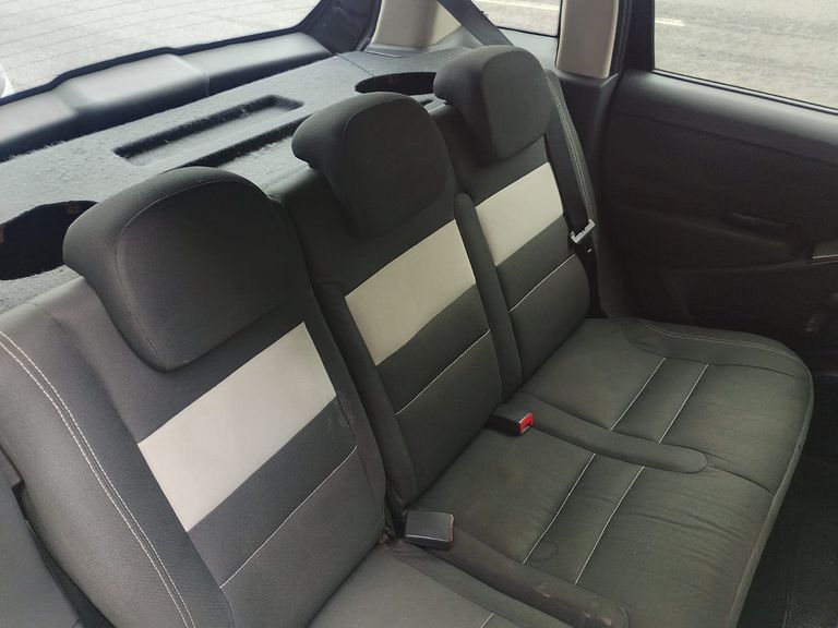 Fiat Idea ATTRACTIVE 1.4 Fire Flex 8V 5p