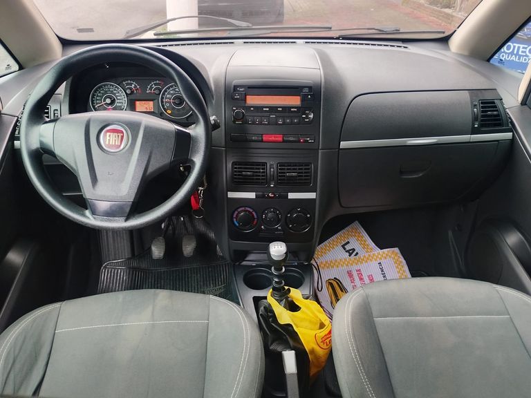Fiat Idea ATTRACTIVE 1.4 Fire Flex 8V 5p