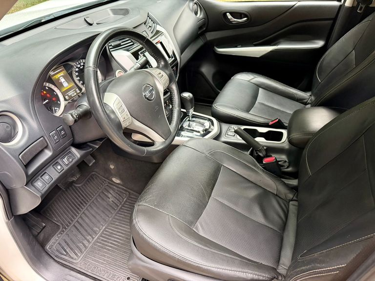 Nissan Frontier LE CD 4x4 2.3 Bi-TB Diesel Aut.