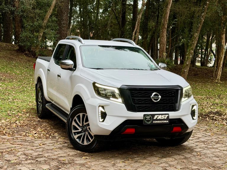 Nissan Frontier LE CD 4x4 2.3 Bi-TB Diesel Aut.