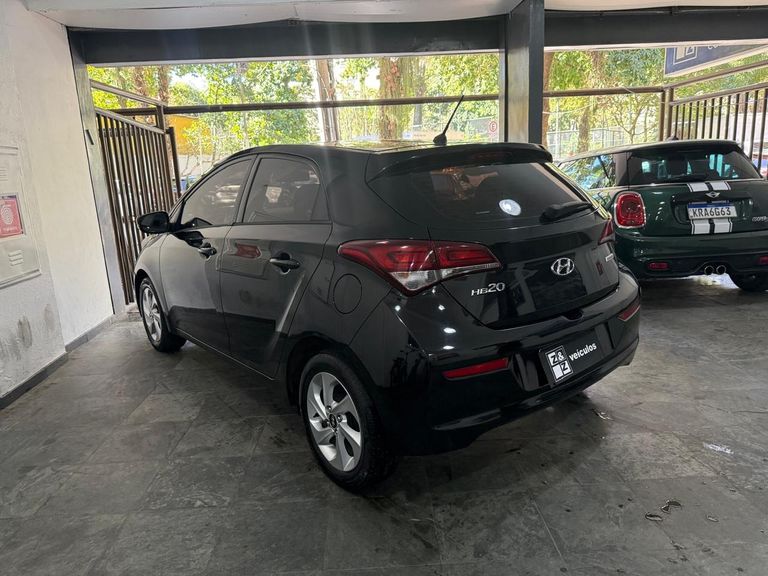 Hyundai HB20 C.Style/C.Plus 1.6 Flex 16V Aut.