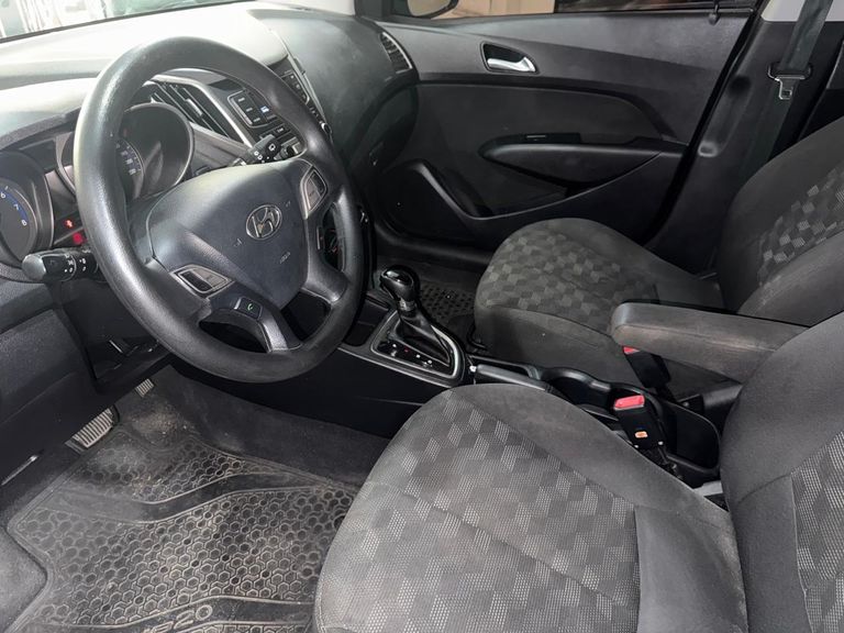 Hyundai HB20 C.Style/C.Plus 1.6 Flex 16V Aut.