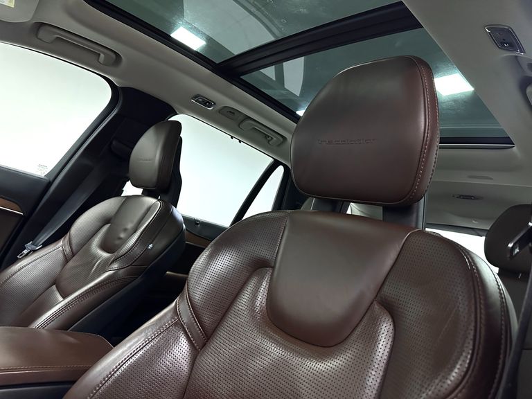 Volvo XC 90 T-6 INSCRIPTION 2.0 320CV 5p