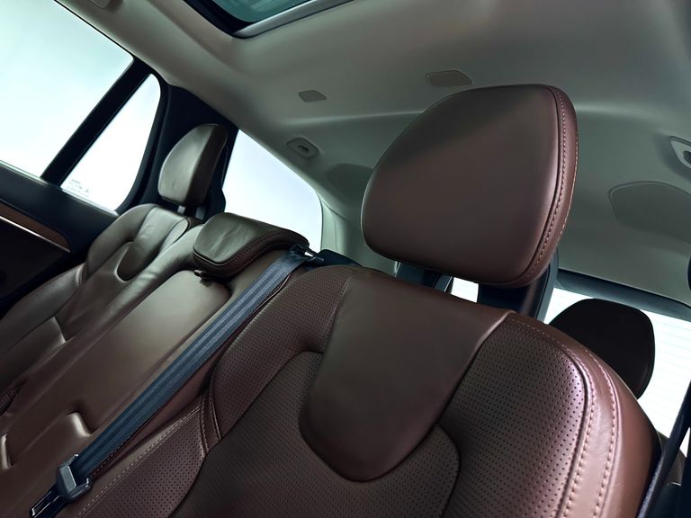 Volvo XC 90 T-6 INSCRIPTION 2.0 320CV 5p