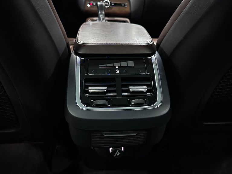 Volvo XC 90 T-6 INSCRIPTION 2.0 320CV 5p