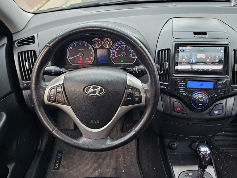 Hyundai i30 2.0 16V 145cv 5p Aut.