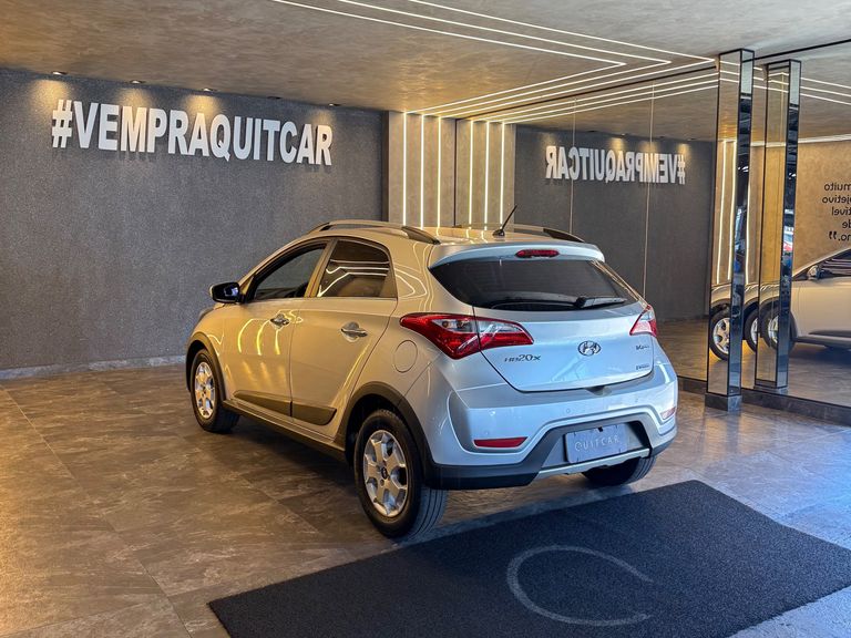Hyundai HB20X Premium 1.6 Flex 16V Aut.