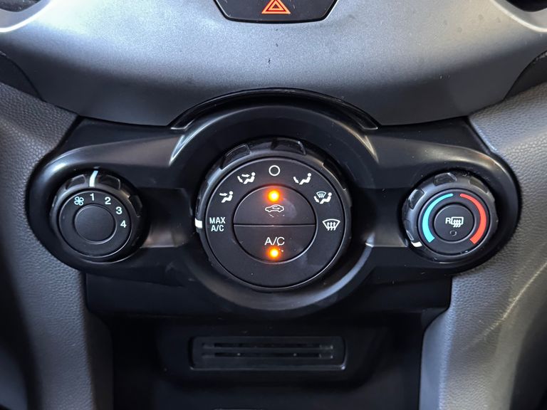Ford EcoSport SE 1.6 16V Flex 5p Aut.