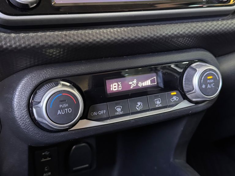 Nissan KICKS SV 1.6 16V FlexStar 5p Aut.