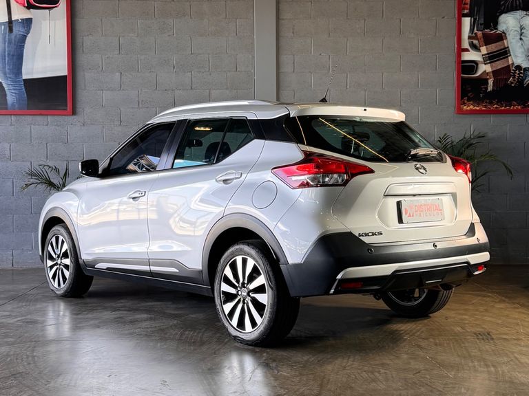 Nissan KICKS SV 1.6 16V FlexStar 5p Aut.