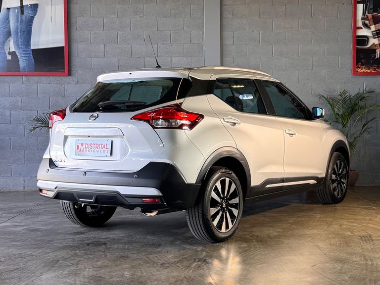 Nissan KICKS SV 1.6 16V FlexStar 5p Aut.