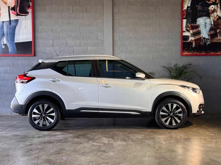 Nissan KICKS SV 1.6 16V FlexStar 5p Aut.