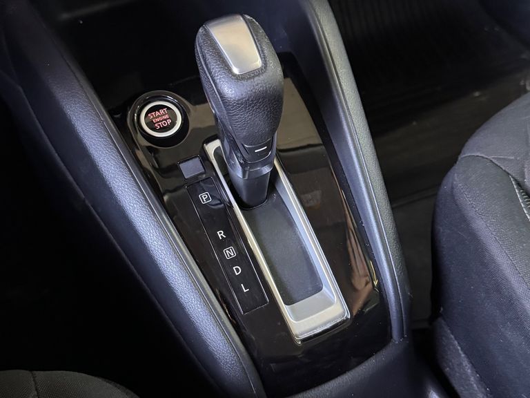 Nissan KICKS SV 1.6 16V FlexStar 5p Aut.