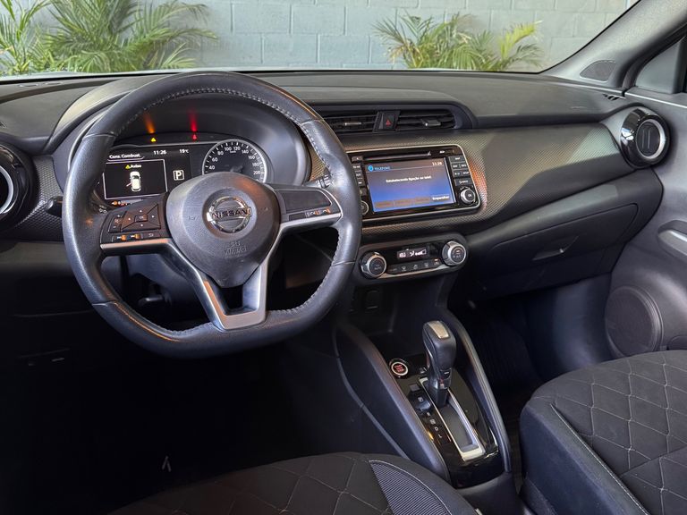 Nissan KICKS SV 1.6 16V FlexStar 5p Aut.