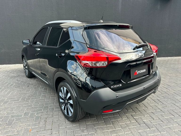 Nissan KICKS SV 1.6 16V FlexStar 5p Aut.