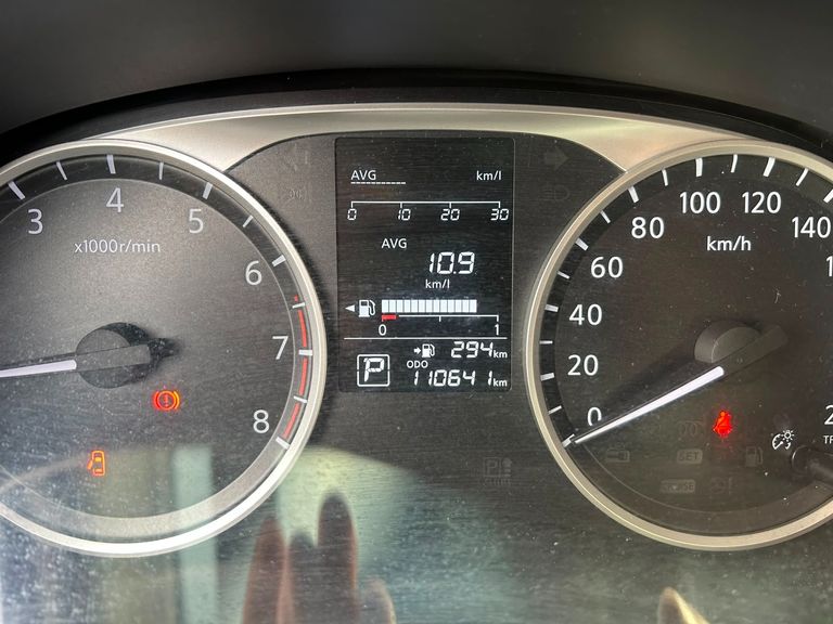 Nissan KICKS SV 1.6 16V FlexStar 5p Aut.