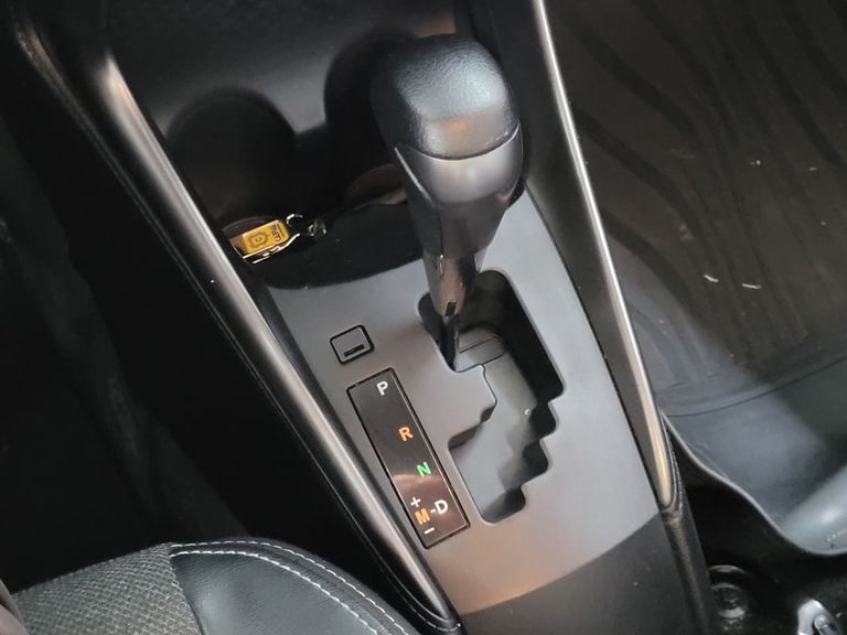 Toyota YARIS XS Sedan 1.5 Flex 16V 4p Aut.