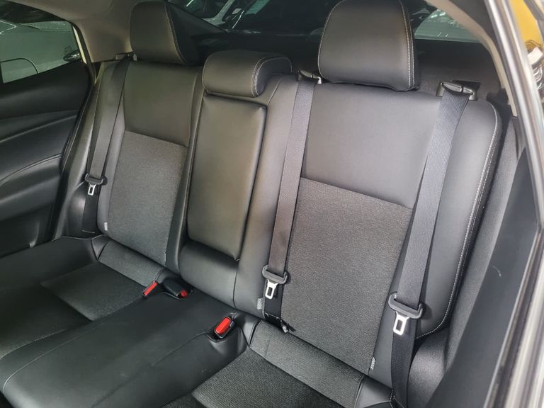 Toyota YARIS XS Sedan 1.5 Flex 16V 4p Aut.