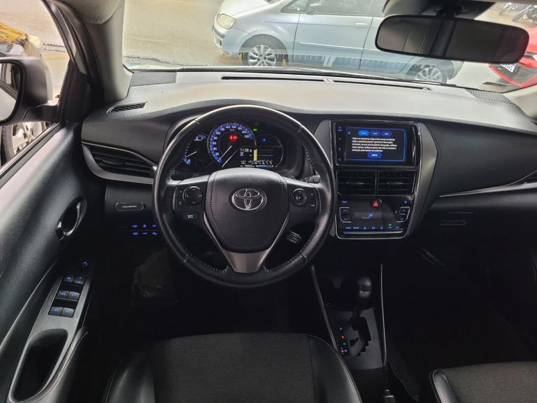 Toyota YARIS XS Sedan 1.5 Flex 16V 4p Aut.