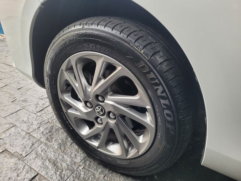 Toyota YARIS XS Sedan 1.5 Flex 16V 4p Aut.