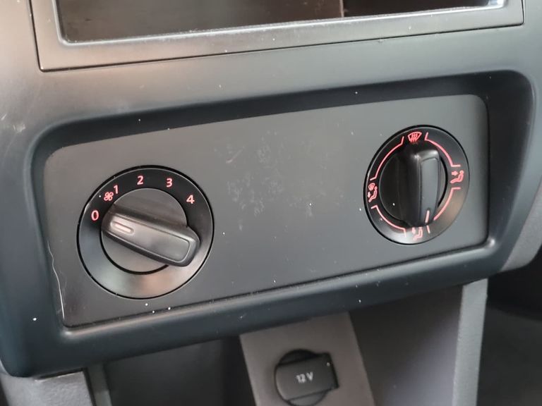 VolksWagen Fox 1.0 Mi Total Flex 8V 5p