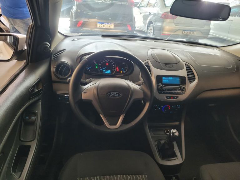 Ford Ka 1.5 Sedan SE 12V Flex 4p Mec.