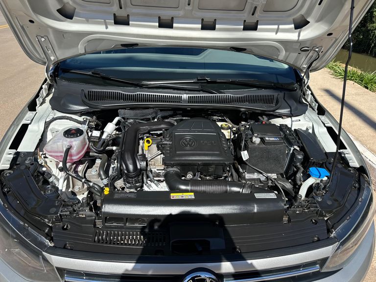 VolksWagen VIRTUS Comfort. 200 TSI 1.0 Flex 12V Aut