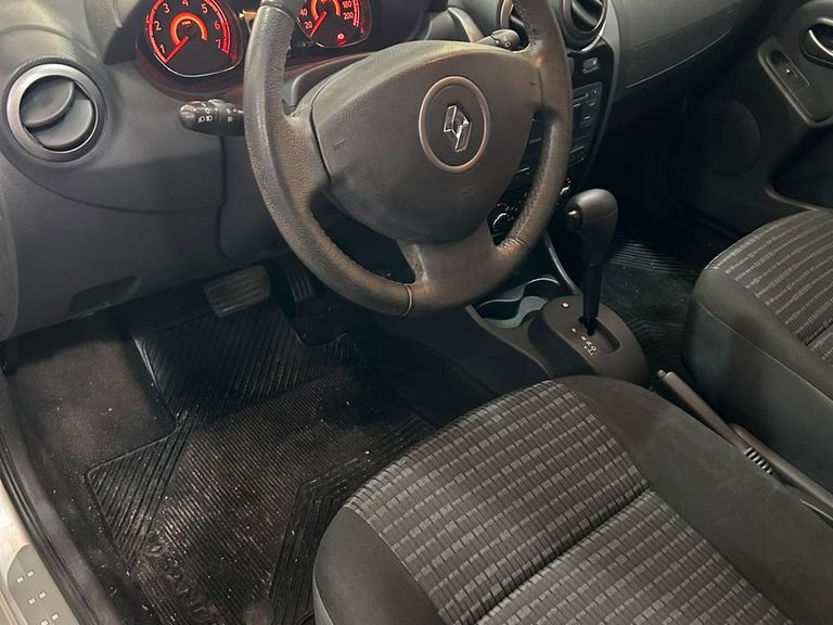Renault SANDERO Privilège Hi-Flex 1.6 16V 5p Aut