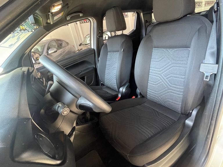 Fiat Strada Freedom 1.3 Flex 8V CD