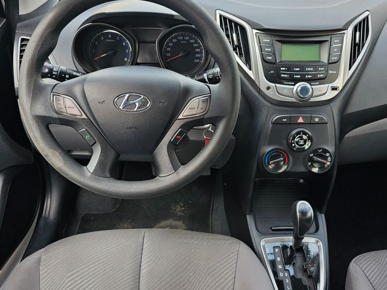 Hyundai HB20S C.Style/C.Plus1.6 Flex 16V Aut. 4p