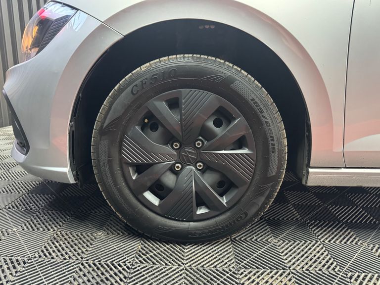 VolksWagen Polo Track 1.0 Flex 12V 5p