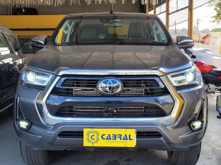 Toyota Hilux CD SRX 4x4 2.8 TDI 16V Diesel Aut.