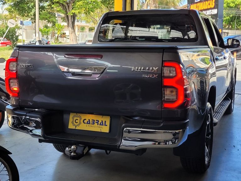 Toyota Hilux CD SRX 4x4 2.8 TDI 16V Diesel Aut.