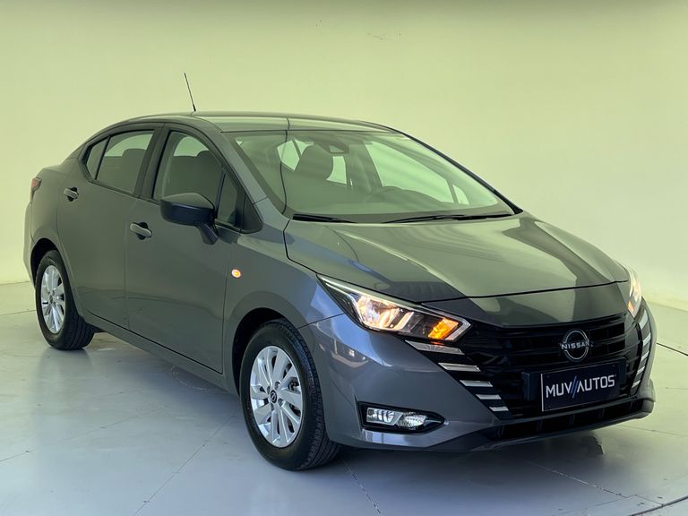 Nissan VERSA Sense 1.6 16V Flex Aut.
