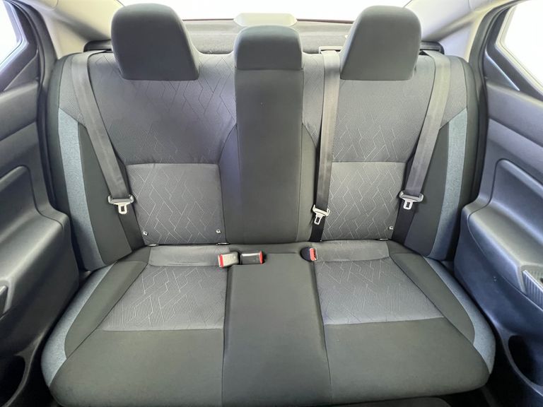 Nissan VERSA Sense 1.6 16V Flex Aut.