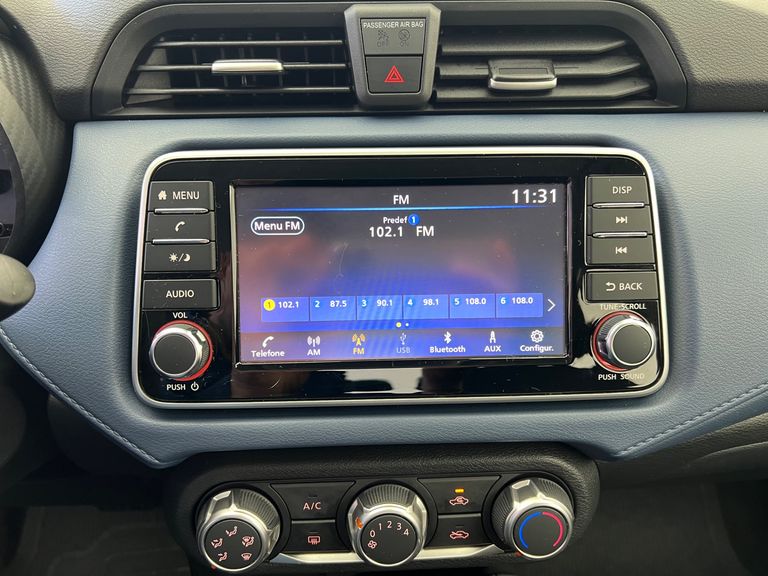 Nissan VERSA Sense 1.6 16V Flex Aut.