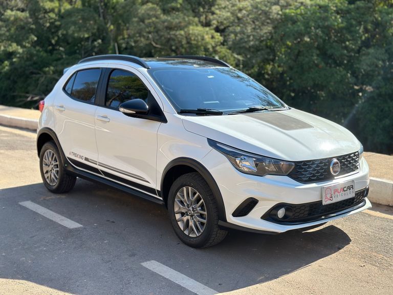 Fiat ARGO TREKKING 1.3 8V Flex