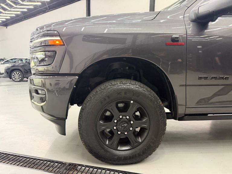 RAM 3500 LARAM.6.7 NIGHT ED.TB CD 4X4 Die. 