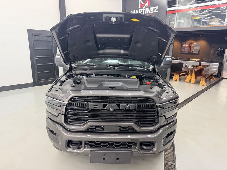 RAM 3500 LARAM.6.7 NIGHT ED.TB CD 4X4 Die. 