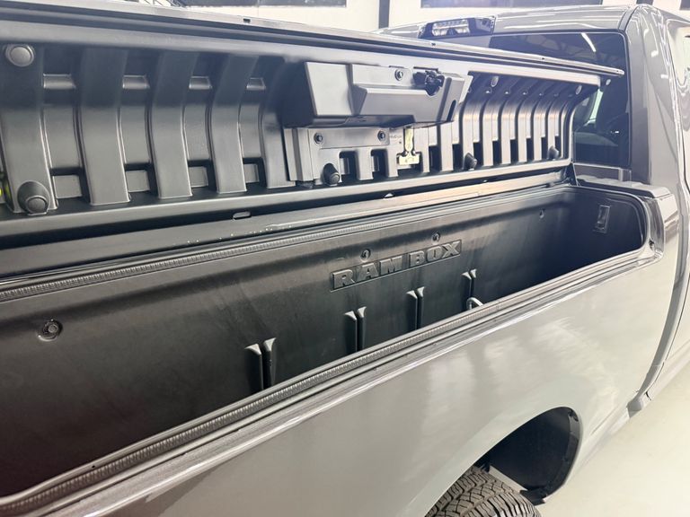 RAM 3500 LARAM.6.7 NIGHT ED.TB CD 4X4 Die. 