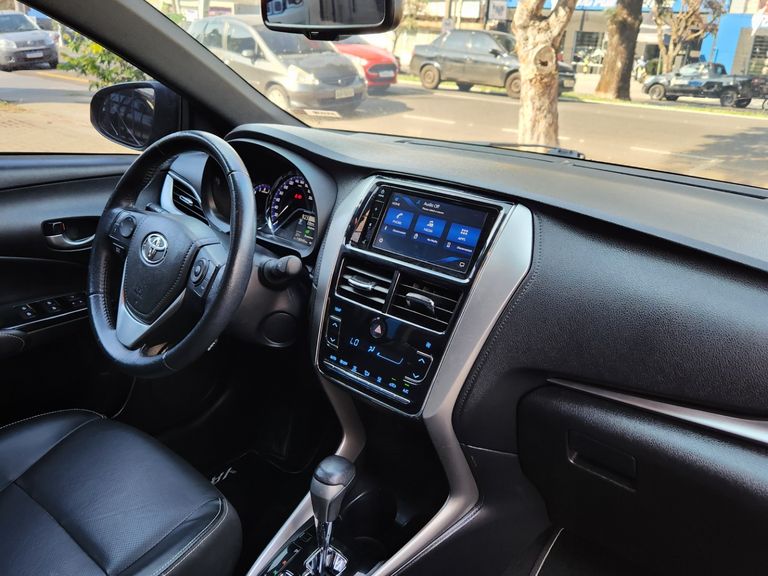 Toyota YARIS XS 1.5 Flex 16V 5p Aut.