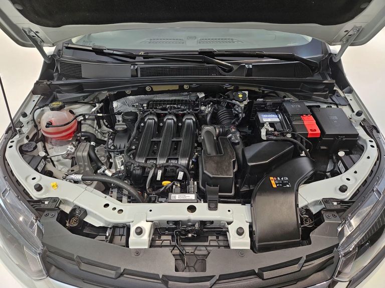 Chevrolet ONIX SEDAN Plus LT 1.0 12V Flex 4p Mec.