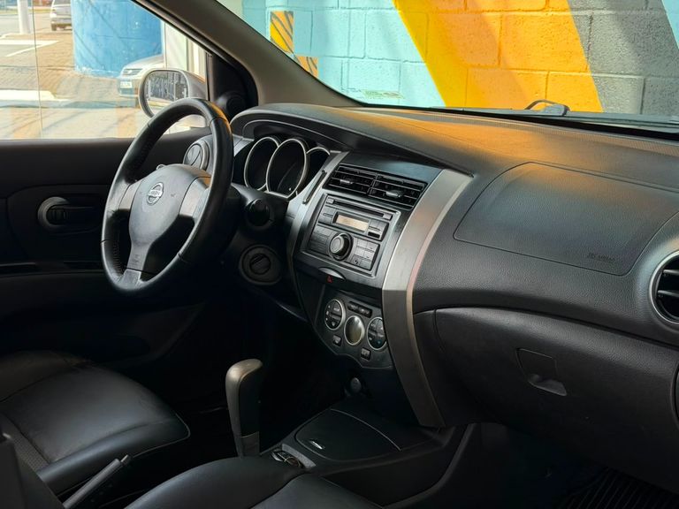 Nissan LIVINA S 1.8 16V Flex Fuel Aut.