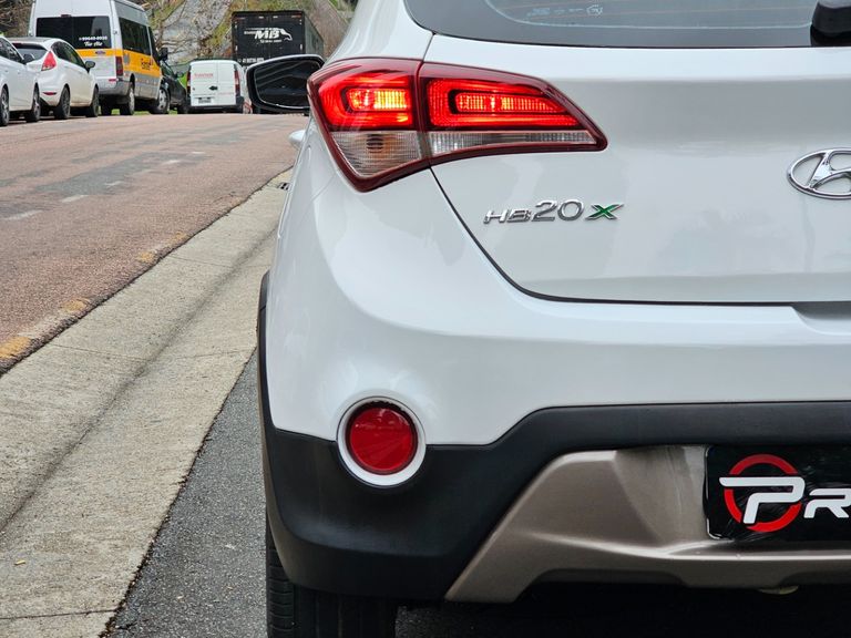 Hyundai HB20X Style 1.6 Flex 16V Aut.