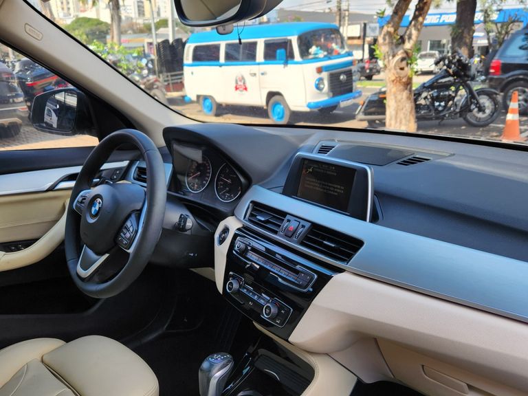 BMW X1 XDRIVE 25i Sport 2.0/2.0 Flex Aut.
