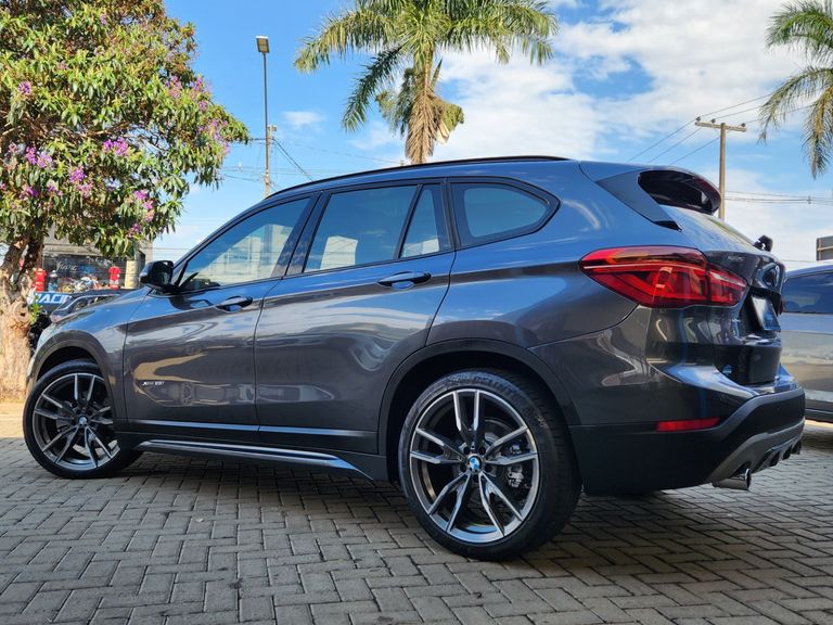 BMW X1 XDRIVE 25i Sport 2.0/2.0 Flex Aut.
