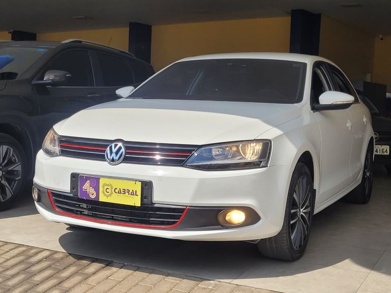 VolksWagen JETTA Highline 2.0 TSI 16V 4p Tiptronic