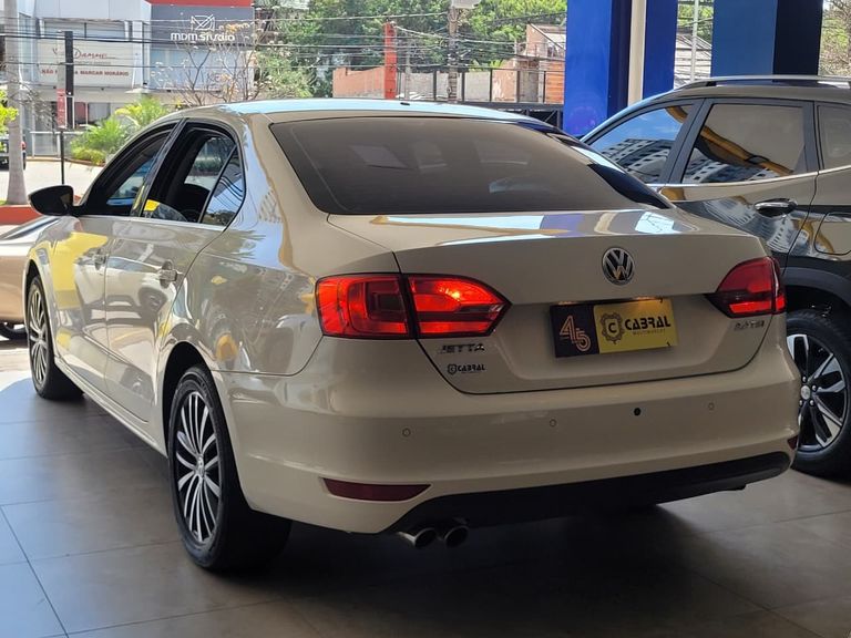 VolksWagen JETTA Highline 2.0 TSI 16V 4p Tiptronic