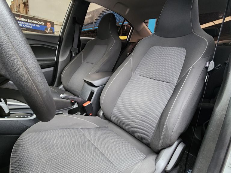 Chevrolet ONIX SEDAN Plus LT 1.0 12V TB Flex Aut.